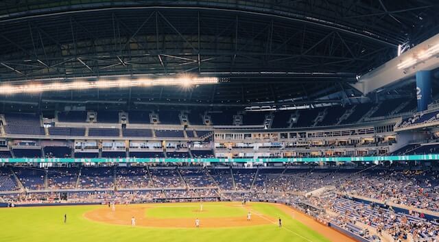 MLB Matchup Preview: Miami Marlins vs. Cincinnati Reds – Battle for Wildcard Spot
